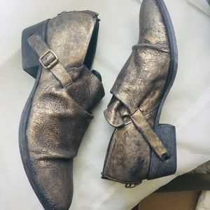 Matisse Wills bronze booties size 8.5